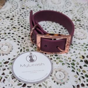 MyLeash Dog Collar in Rich Purple with Rose Gold Buckle